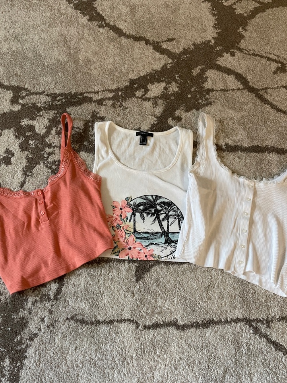 Forever 21 White Graphic Tank with Pink Floral and Palm Print Festival Crop